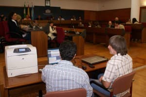 El pleno de Motril da luz verde para formar las mesas electorales