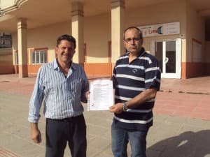 Unión Progreso y Democracia firma un compromiso con los vecinos del Balcón de San Fernando