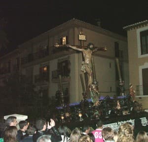 El Cristo de la Expiración confiere penitencia debida a la estación del Viernes Santo