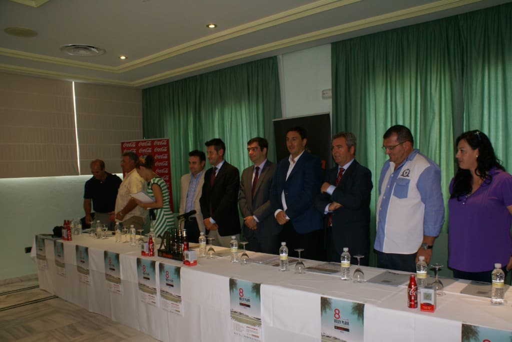 Motril acoge la presentación oficial del VIII Circuito de Voley Playa “Costa Tropical”