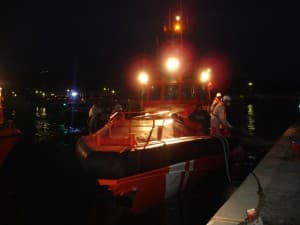 Salvamento Marítimo rescata a los 55 ocupantes de una patera localizada a unas 4 millas de Alborán