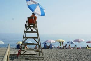Las aguas de baño de las playas granadinas presentan muy buenas condiciones sanitarias según el último informe de Salud