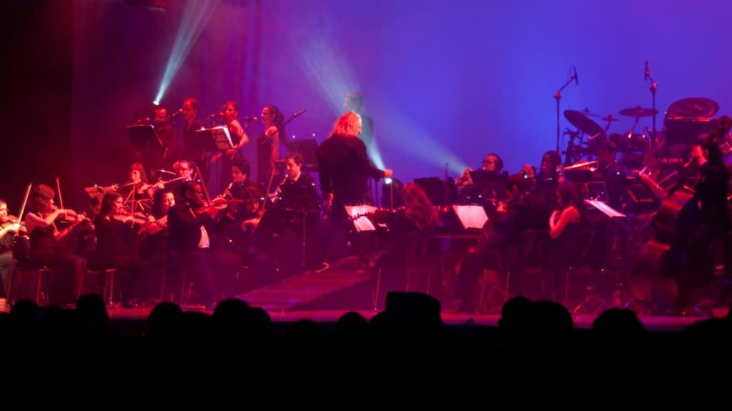 Queen Symphonic Rhapsody «revivió» anoche en el Palacio de Congresos de Granada a la mítica banda británica