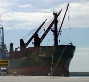 Crece un 70 % tráfico de contenedores en el Puerto de Motril