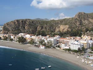 La Junta dice «no» a la constitución como municipio de Carchuna-Calahonda por segregación de Motril