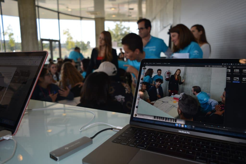 Unos 80 estudiantes de Formación Profesional de Granada compiten con ideas innovadoras por alzarse con el premio ‘Hackathon Emprende’