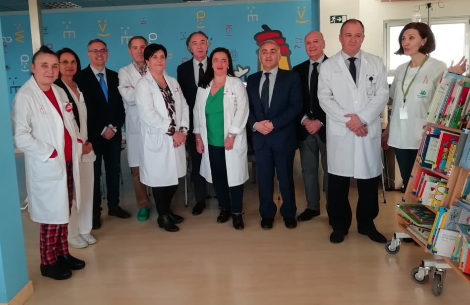 En torno a 2.000 menores asisten a las aulas hospitalarias de Granada cada curso escolar