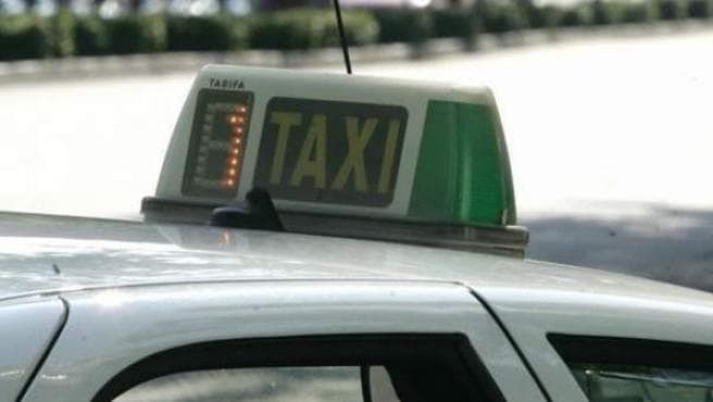 La Costa Tropical contará con dos nuevas rutas de taxi a demanda