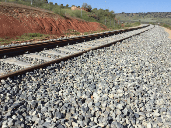 Vox denuncia que la Junta ha excluido el tren Granada-Motril de sus demandas al Gobierno central