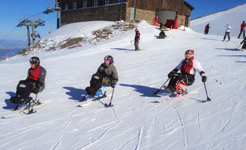 Este invierno el esquí se adapta a todos de la mano de la Fundación Deporte y Desafío