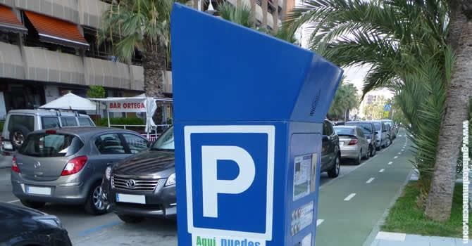 En Salobreña el aparcamiento de la zona azul  finalizará el próximo día 15 de septiembre