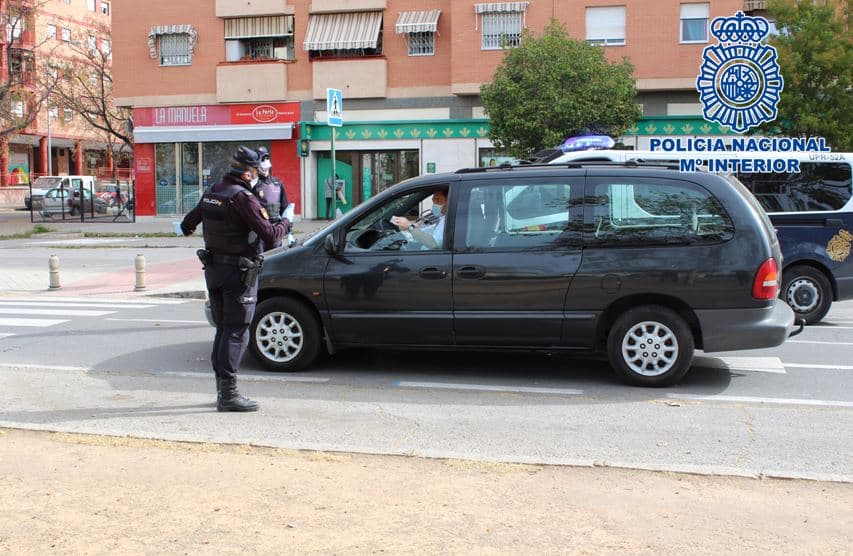 Se intensifican los controles para evitar los desplazamientos de corta y larga distancia en el fin de semana