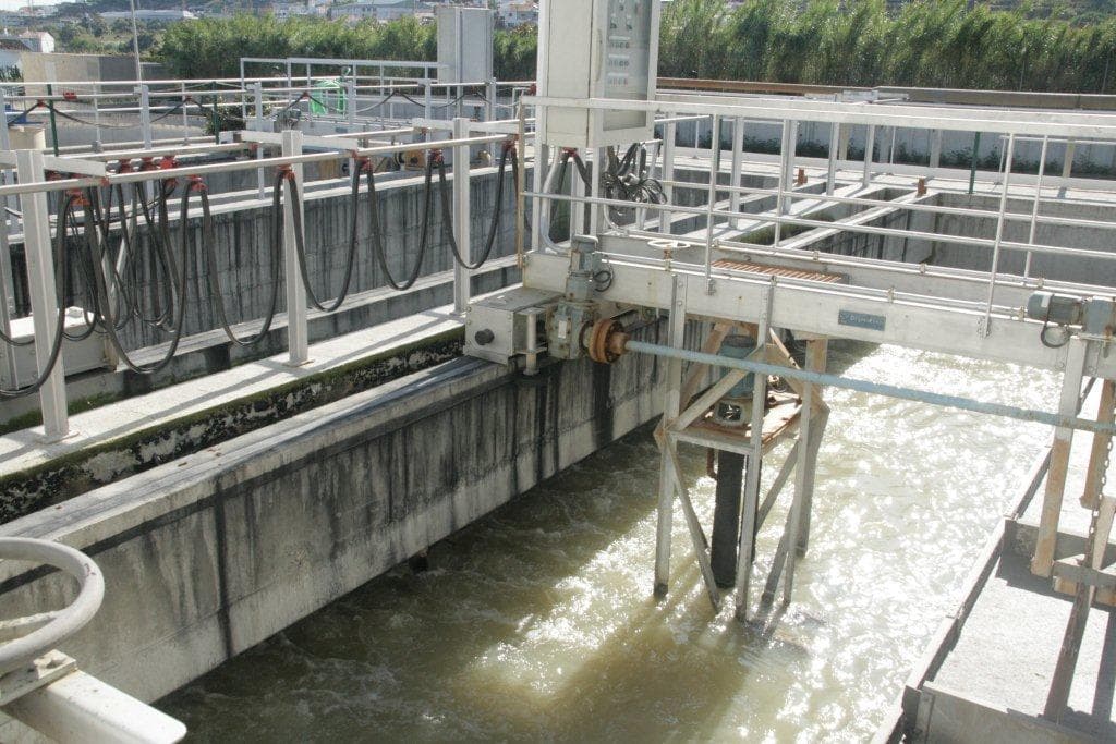 La Mancomunidad de la Costa Tropical encarga un estudio de las aguas residuales de la comarca para predecir brotes de COVID 19