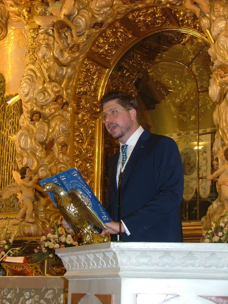 Loas y alabanzas a Nuestra Señora de la Cabeza Coronada