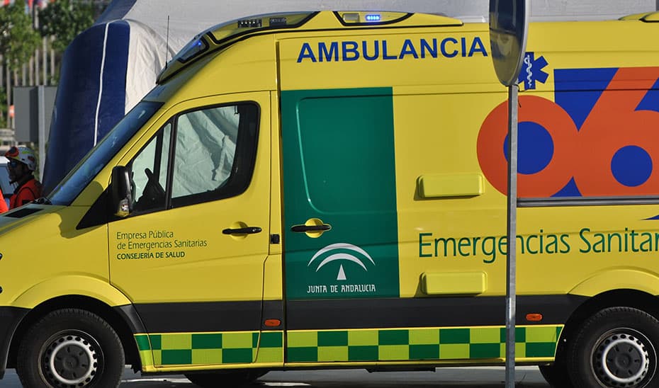 Herido un varón tras caerse de un tejado en Baza