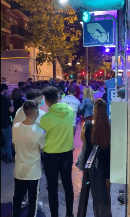 El delegado del Gobierno apela a la responsabilidad de los jóvenes en un momento crítico de ascenso de los contagios