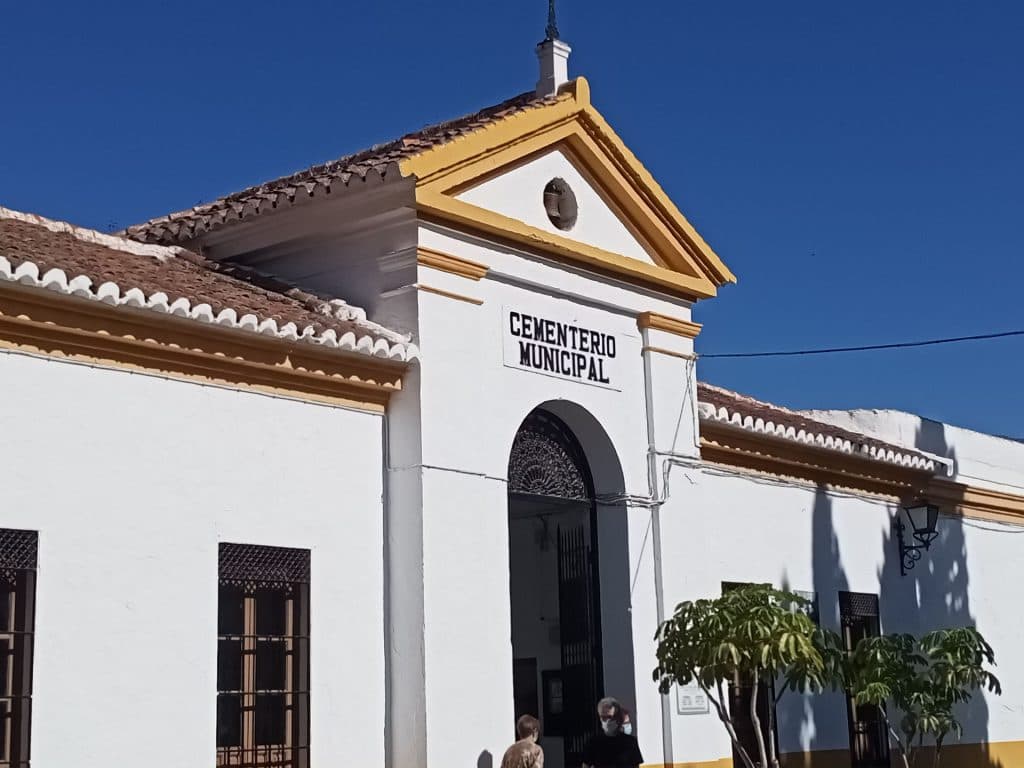Día de Todos los Santos: el camposanto motrileño en imágenes