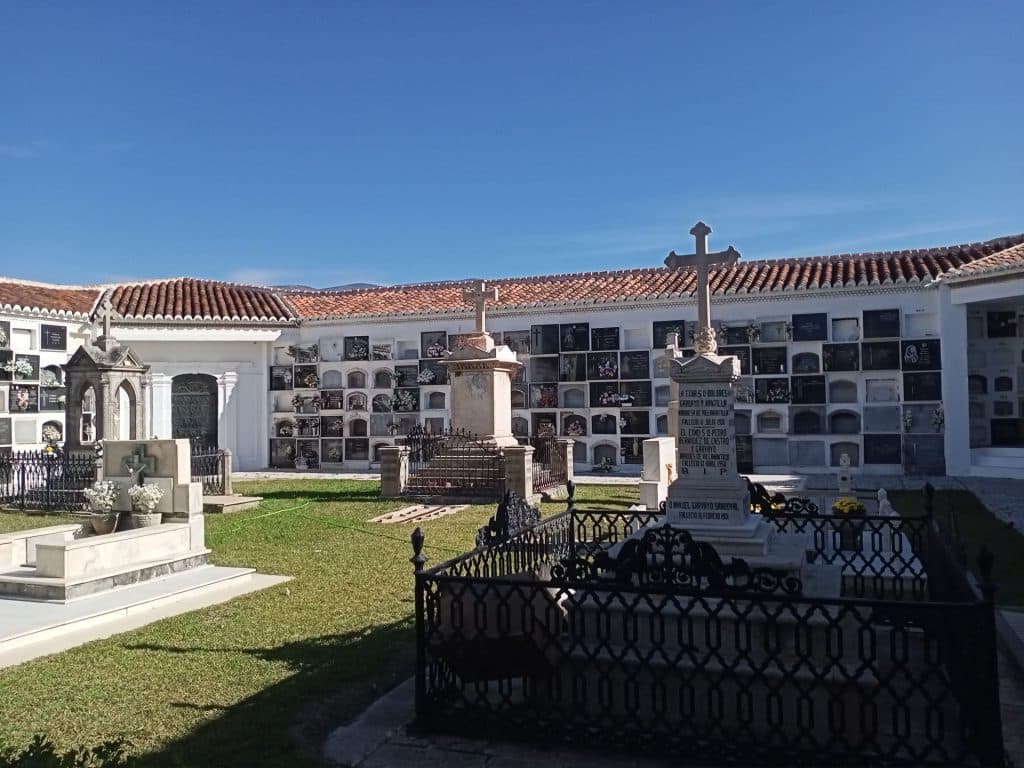 Localizan en el cementerio de Motril restos de los últimos miembros de la Agrupación Guerrillera Granadina