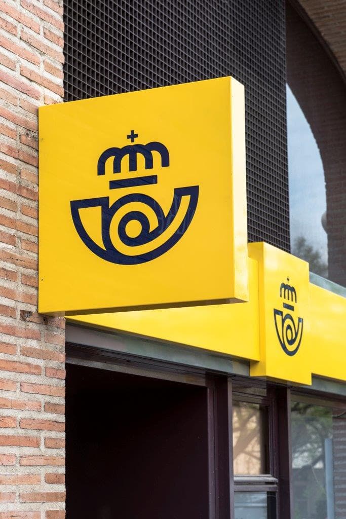 Correos aplica «estrictos protocolos de seguridad» para garantizar la salud de empleados y clientes