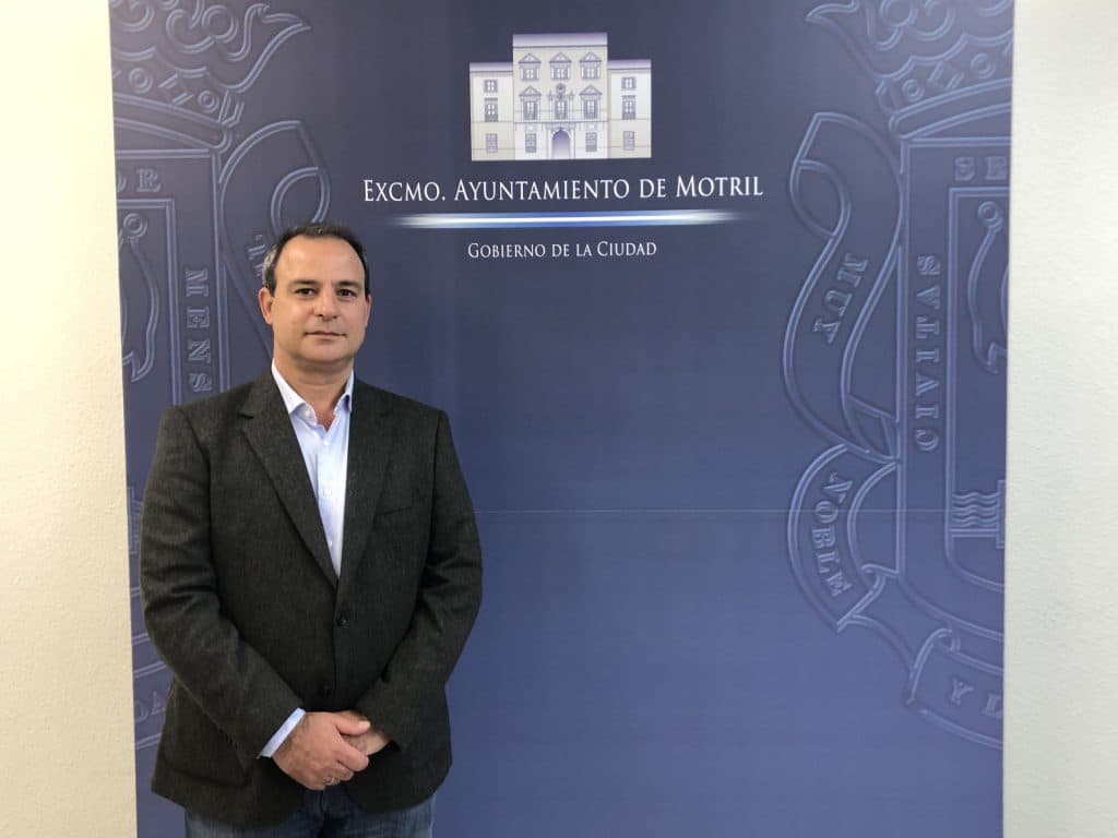 El Ayuntamiento de Motril niega el incumplimiento de los compromisos laborales del SERCLA