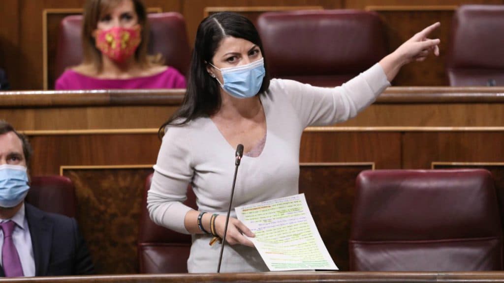Macarena Olona denuncia a la alcaldesa de Salobreña por posible prevaricación y delito electoral