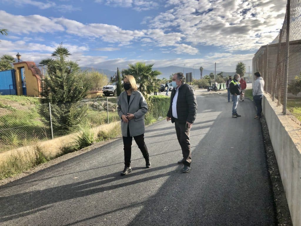 Reformado el firme de Las Algaidas dentro del plan de mejora de los caminos agrícolas