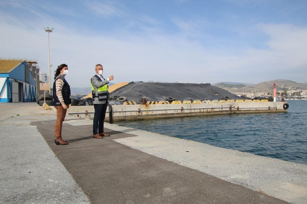 El Puerto de Motril va a habilitar dos nuevas rampas para carga rodada en camión ante las expectativas de crecimiento de líneas marítimas