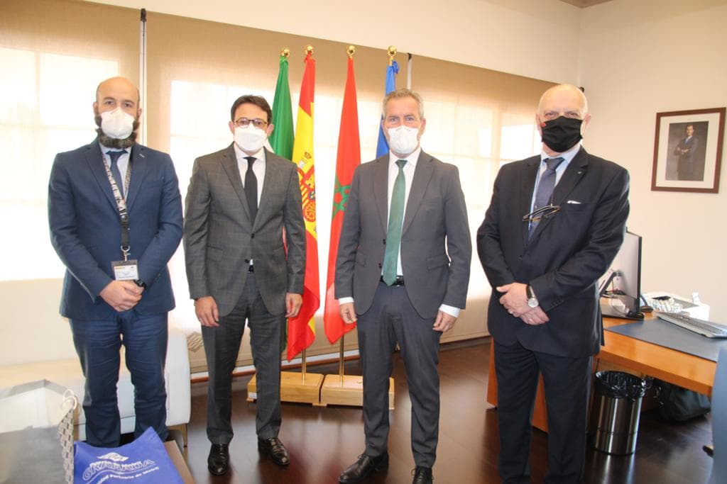 La naviera marroquí MCL se reúne con el Puerto de Motril para el establecimiento de nuevas conexiones marítimas