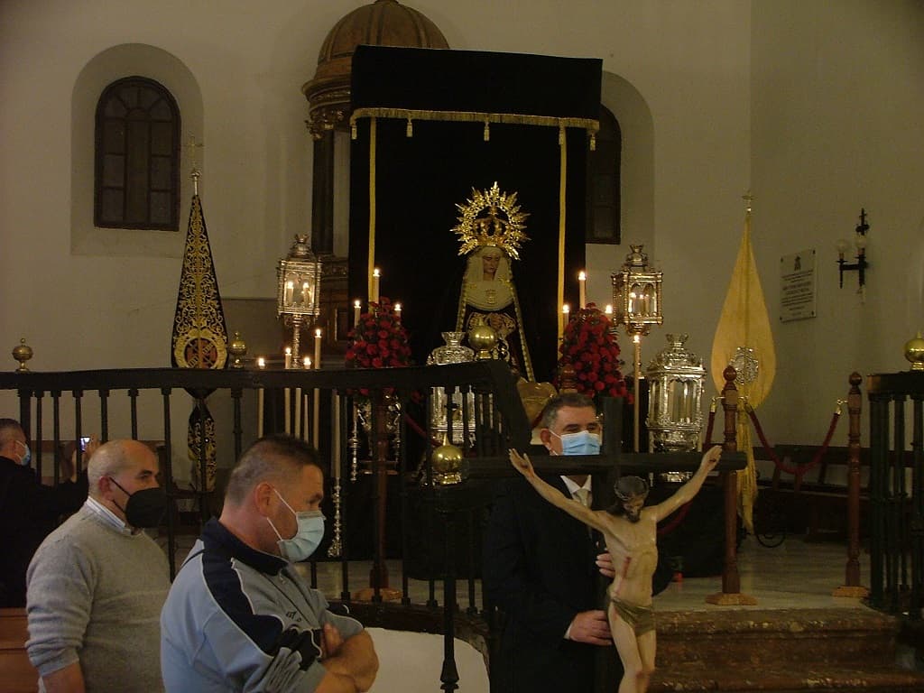 La Agrupación de Hermandades y Cofradías de Motril celebra su tradicional Vía Crucis