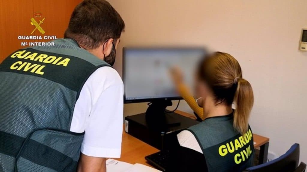 Casi 26.000 personas opositan este fin de semana a una de las 1.671 plazas ofertadas para ingresar a la Guardia Civil