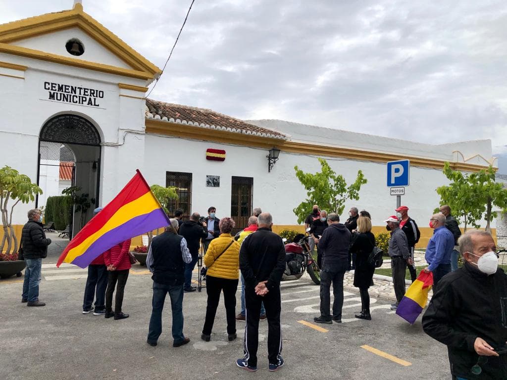 Izquierda Unida hace un llamamiento a la ciudadanía para avanzar hacia la República