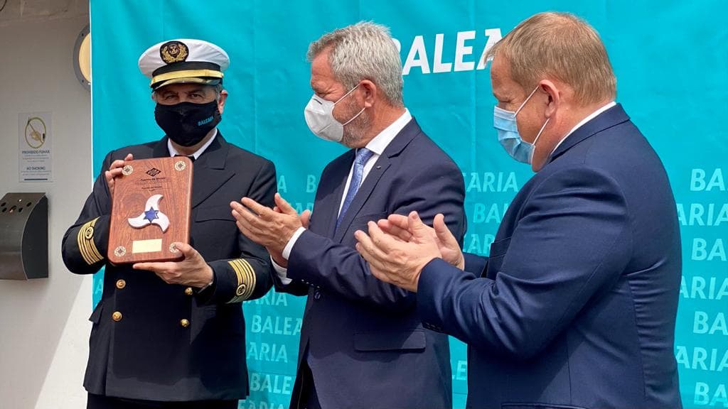 Baleària presenta en Motril su innovador ‘ferry Hypatia de Alejandría’, que operará la línea de interés público con Melilla