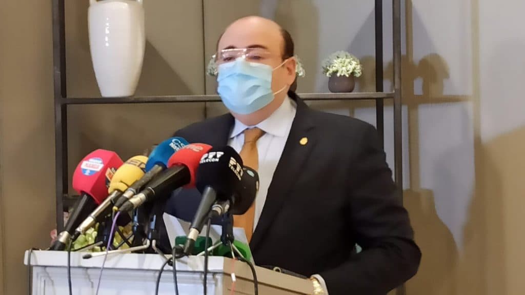 Sebastián Pérez se da de baja en el PP pero mantiene su acta y no descarta participar en una moción