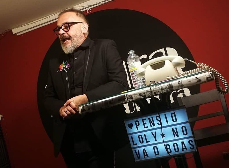 Antonio Bueno presenta su libro ‘Pensión Loly, no va de boas’: una reflexión de los seres contradictorios que habitan en un mismo ser