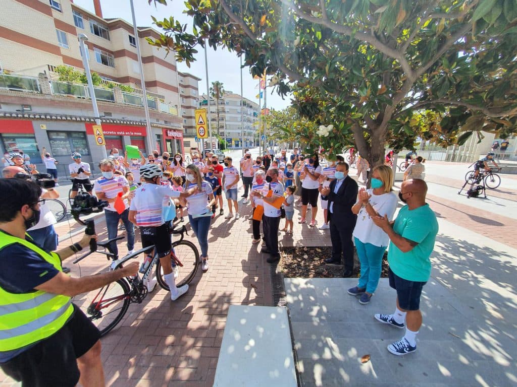 Los héroes que llegaron en bicicleta