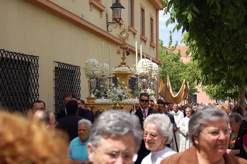 Corpus Christi en Motril: Fiesta y solemnidad religiosa a finales del siglo XIX