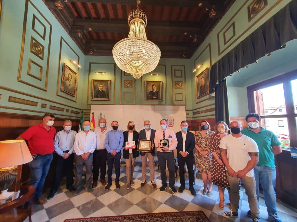 El Gobierno de Motril destaca la importancia de la cooperativa La Palma en el contexto exportador mundial