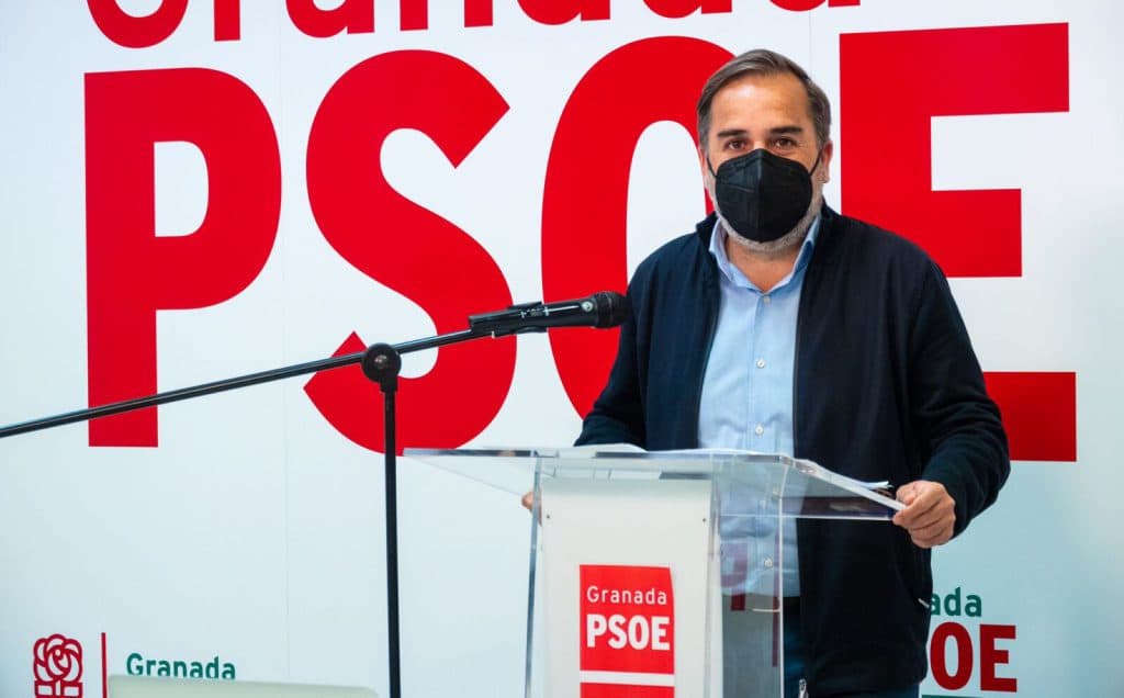 El PSOE exige la dimisión inmediata del gobierno de la ciudad de Granada