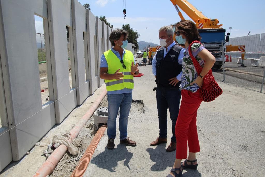 La obra de los pabellones de transitarios del Puerto de Motril, finalista en un concurso de arquitectura por su pionero sistema constructivo
