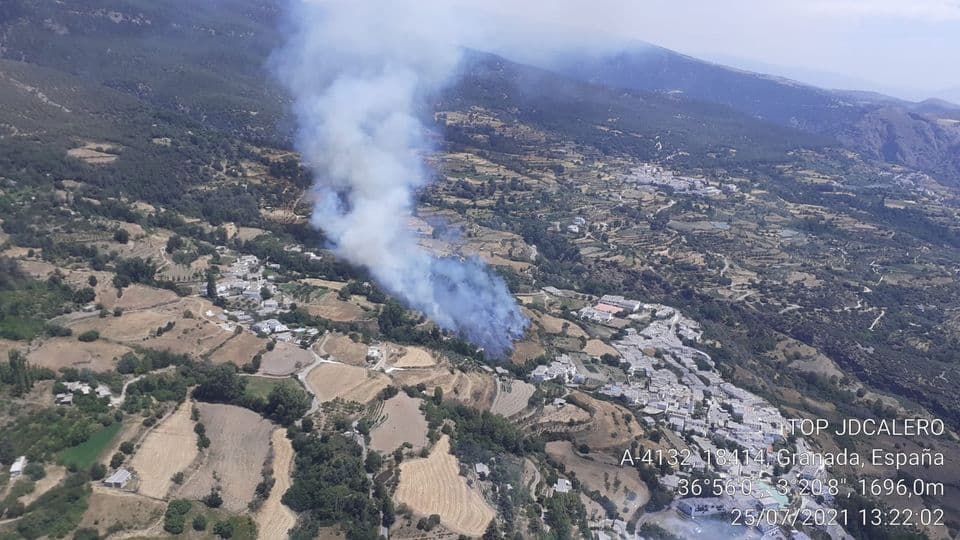 Desactivado el nivel 1 del Plan de Emergencias por incendios forestales en Granada por un fuego en La Taha