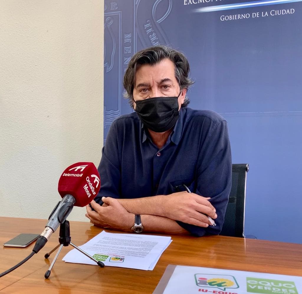 IU-Equo reclama al gobierno local que lleve a cabo mejoras en el mantenimiento de las instalaciones de las playas de Motril