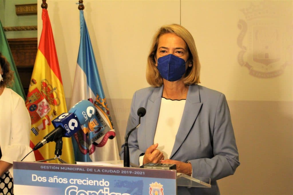 La alcaldesa valora en positivo los últimos datos del desempleo en Motril