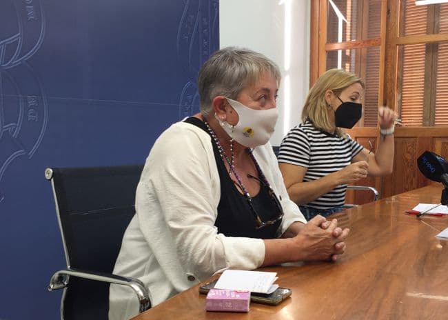 Una moción de IU-Equo propone medidas de apoyo a las mujeres víctimas de violencia de género con animales de compañía