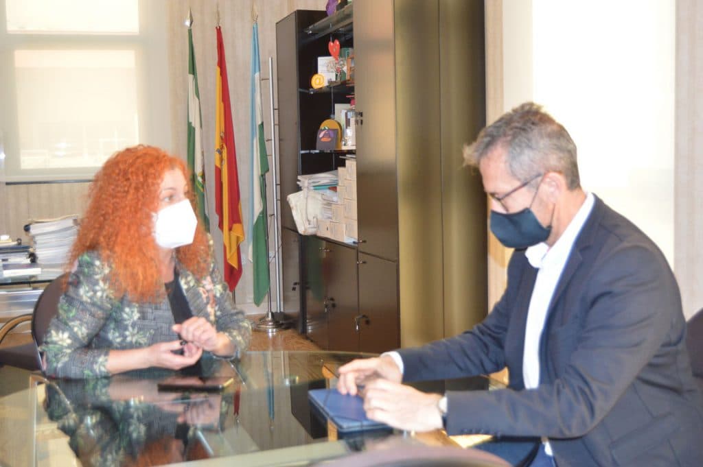 Salobreña consigue casi medio millón de euros para mejorar, modernizar y hacer más accesibles sus playas