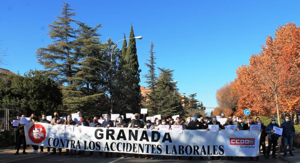 Para CCOO y UGT, el fallecimiento del conductor autónomo en Fuente Vaqueros tiene consideración de accidente laboral