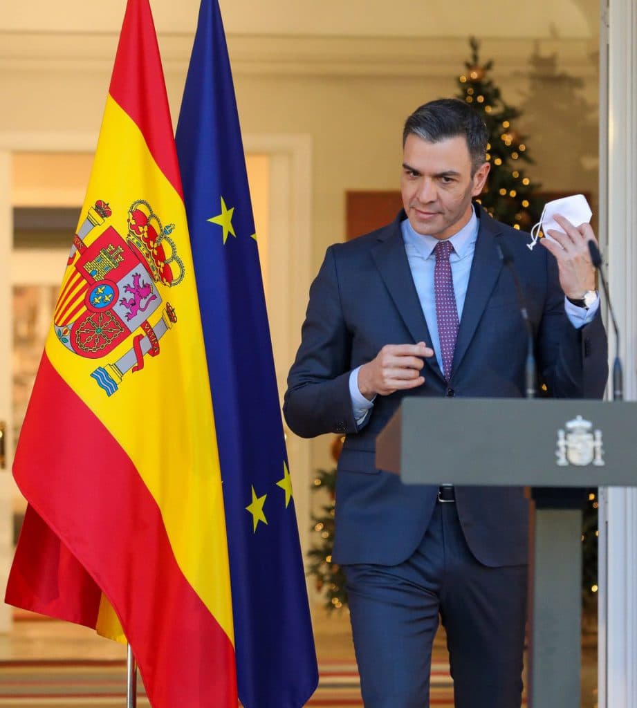 Sánchez convoca este miércoles la Conferencia de Presidentes para hacer frente al virus «con medidas compartidas»