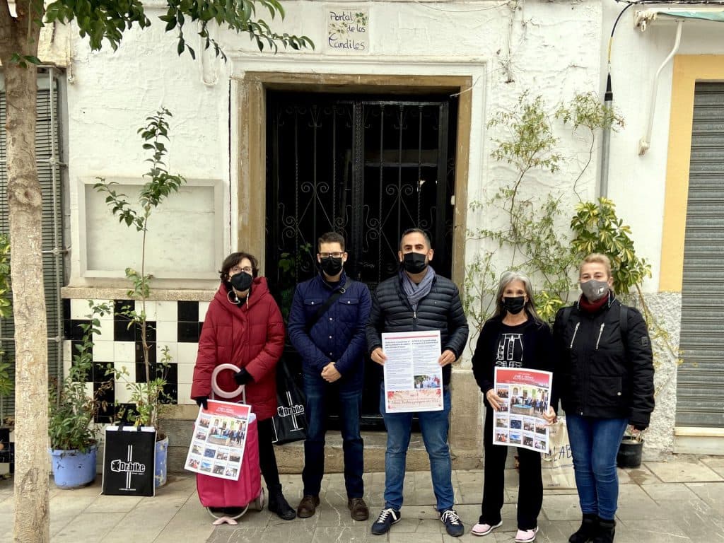Raúl Ruiz presenta en el Ayuntamiento un Pacto para «modernizar y transformar el sistema productivo de Lanjarón que incluye cinco grandes consensos»