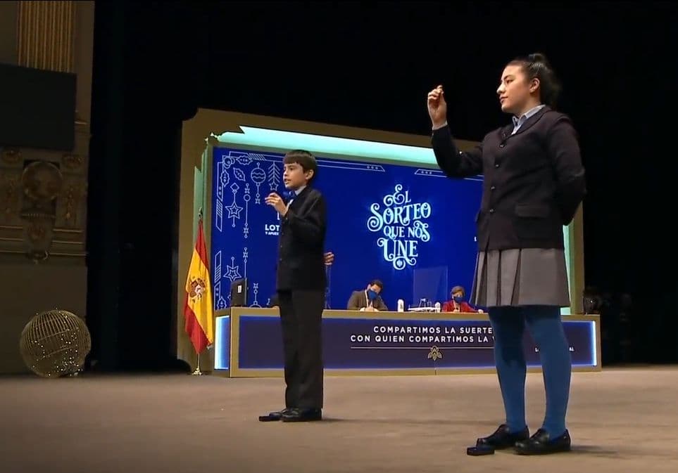 92052, primer quinto premio, vendido en Granada