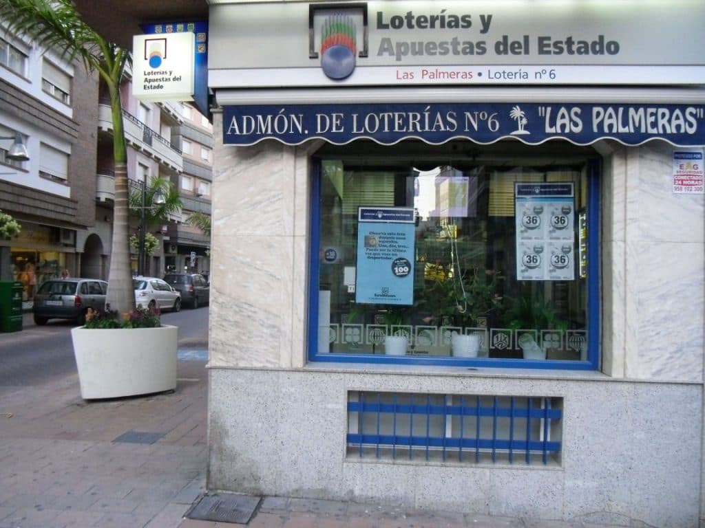 La administración Las Palmeras de Motril reparte 2 millones de euros en la Comisión de Fiestas de Polopos