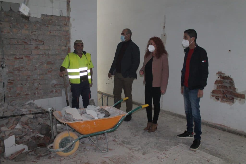 El Centro de Mayores de La Caleta será sometido a una reforma integral de sus instalaciones